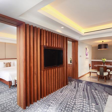 Intercontinental Jinan City Center By Ihg Eksteriør billede
