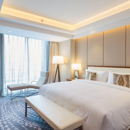 Intercontinental Jinan City Center By Ihg Eksteriør billede