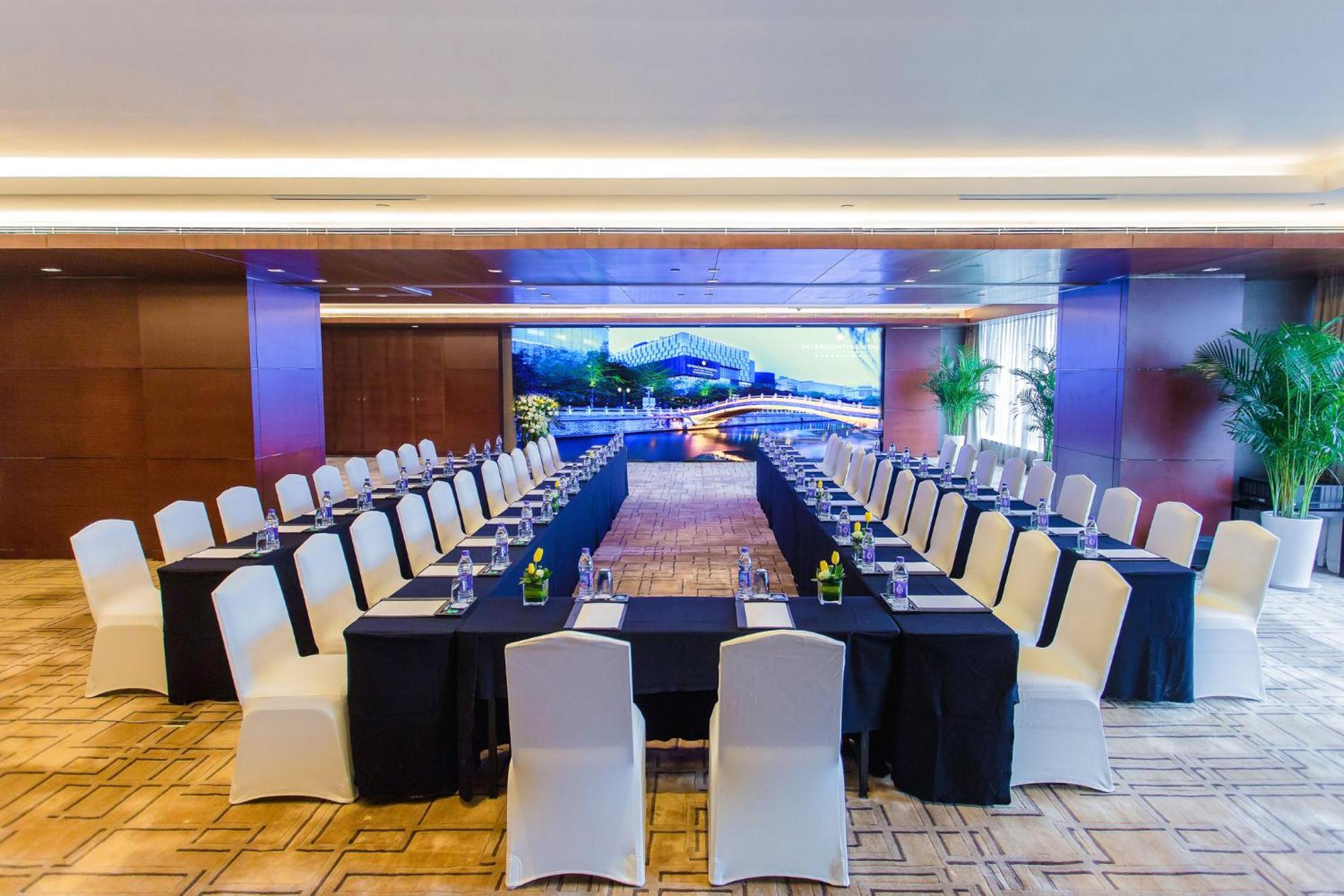 Intercontinental Jinan City Center By Ihg Eksteriør billede